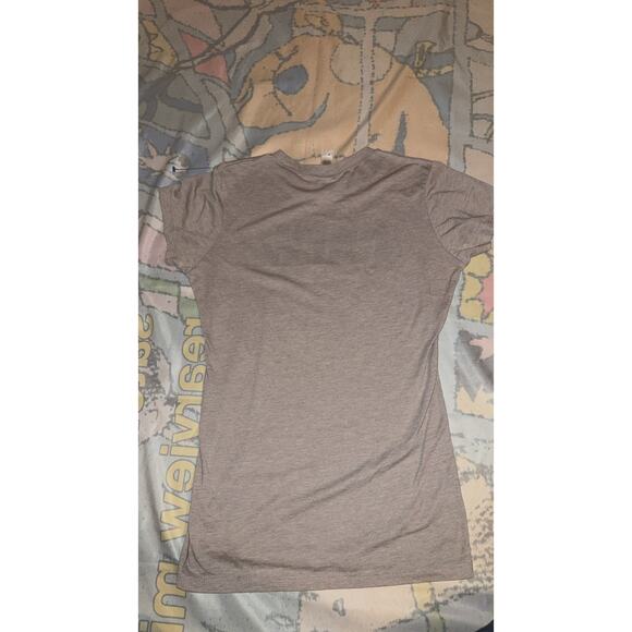 The Crew Neck T-Shirt - Stylish and Comfortable - Picture 3 of 3